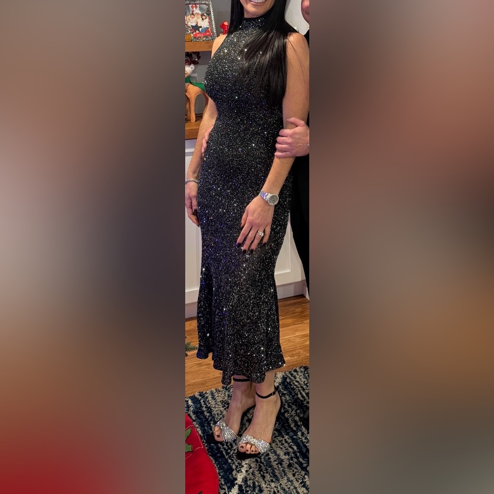 Avec Les Filles Sequin Black Knit Midi Dress